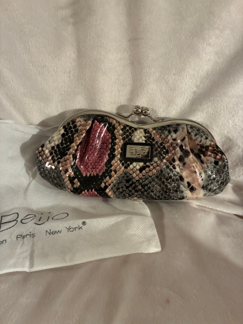 Beijo Glossy Snakeskin Kiss-Lock Clutch w/Dustbag. NWOT.